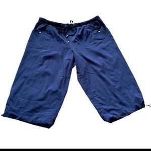 Lane Bryant Navy Blue Elastic/Drawstring Waistband Capris